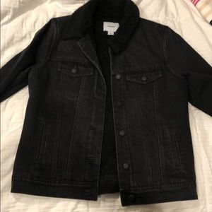 Black Jean Jacket!